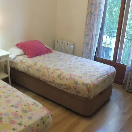 Absolute Sagrada Familia Apartment Barcelona