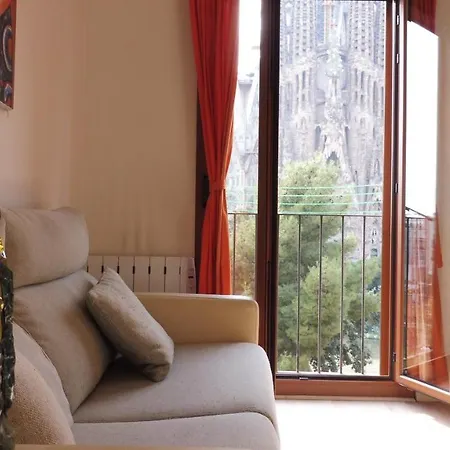 Absolute Sagrada Familia ברצלונה