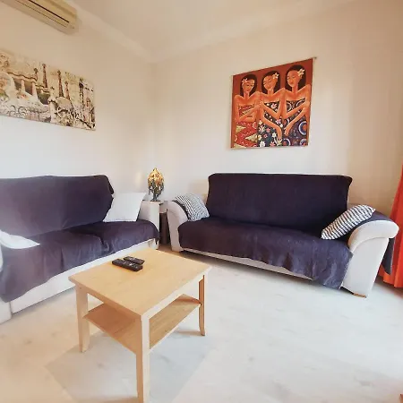 Absolute Sagrada Familia Apartment