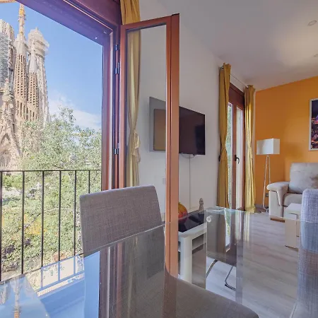 Absolute Sagrada Familia Apartment *