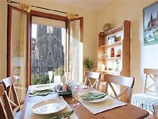 Absolute Sagrada Familia Apartment *