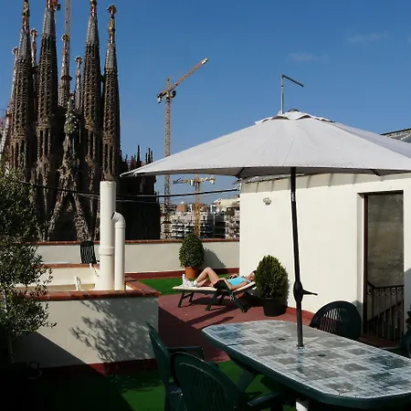 Absolute Sagrada Familia דירה ברצלונה